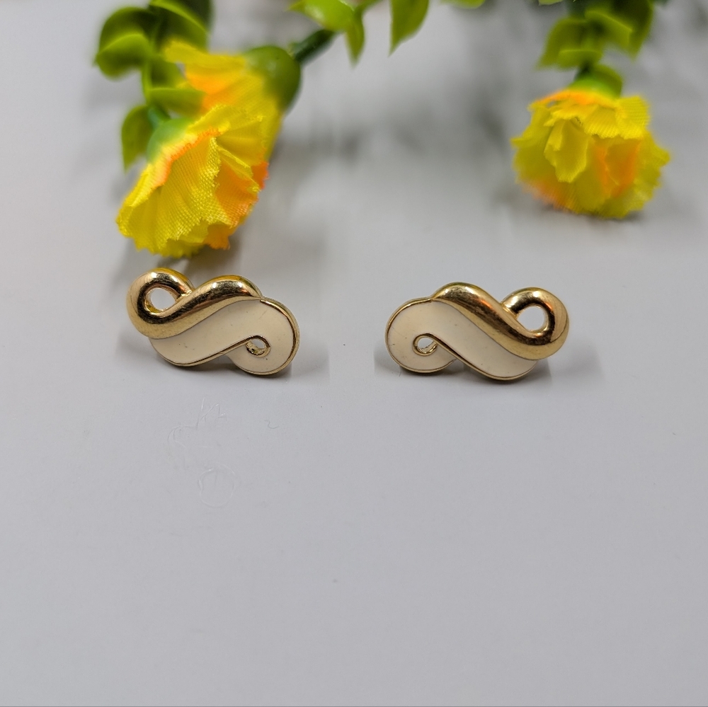 Monet Vintage Gold Plated and Cream Swirl Earrings